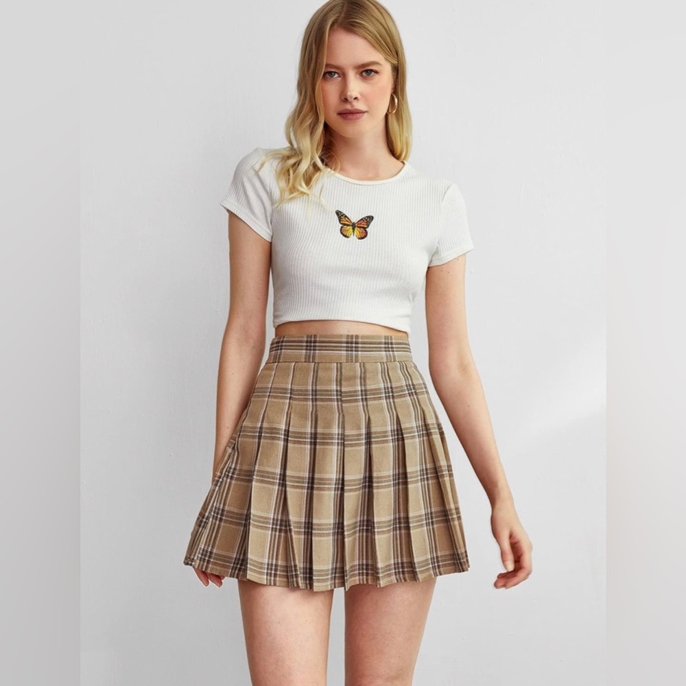 WDIRARA | Casual beige Plaid High Waist Pleated A-Line Mini Skirt Size XXL